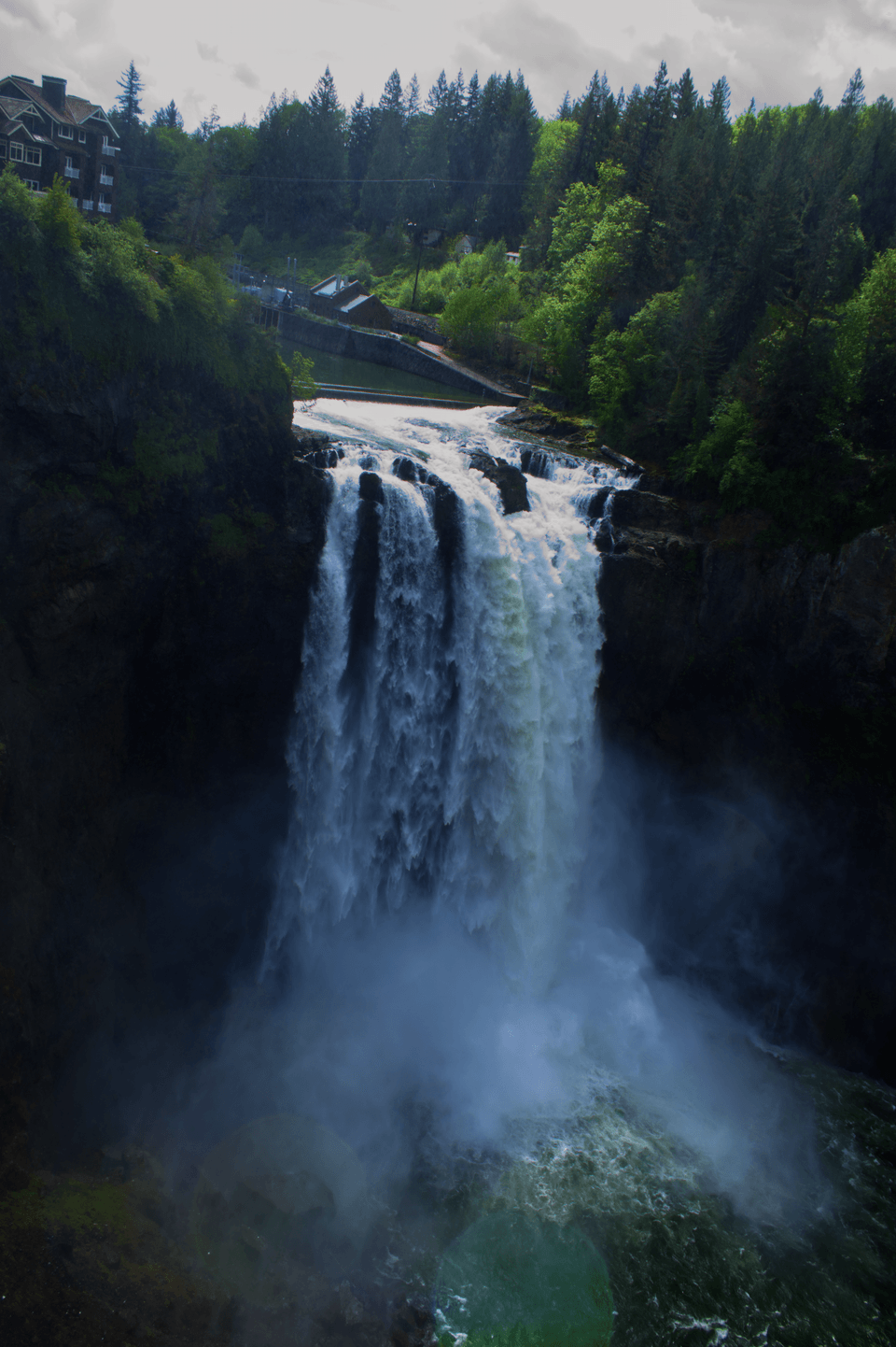 Snoqualmie Falls